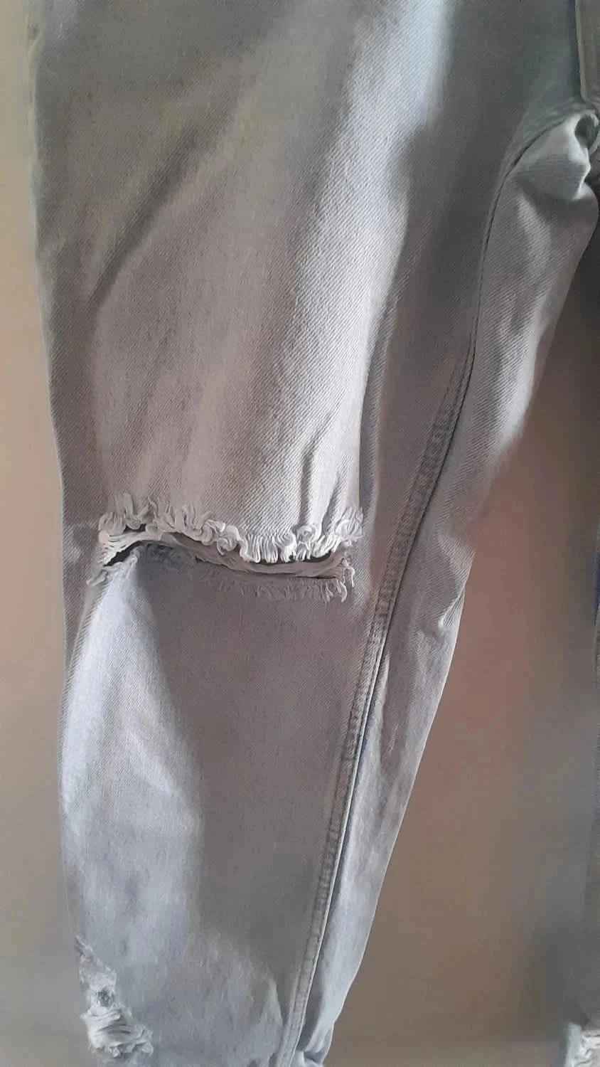 Jeans rasgados, cor azul claro, Tamanho 42, Marca Pull & Bear – photo 4